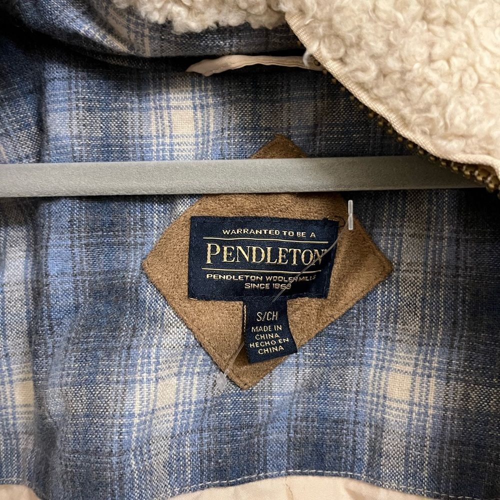 Pendleton Jacket - image 3
